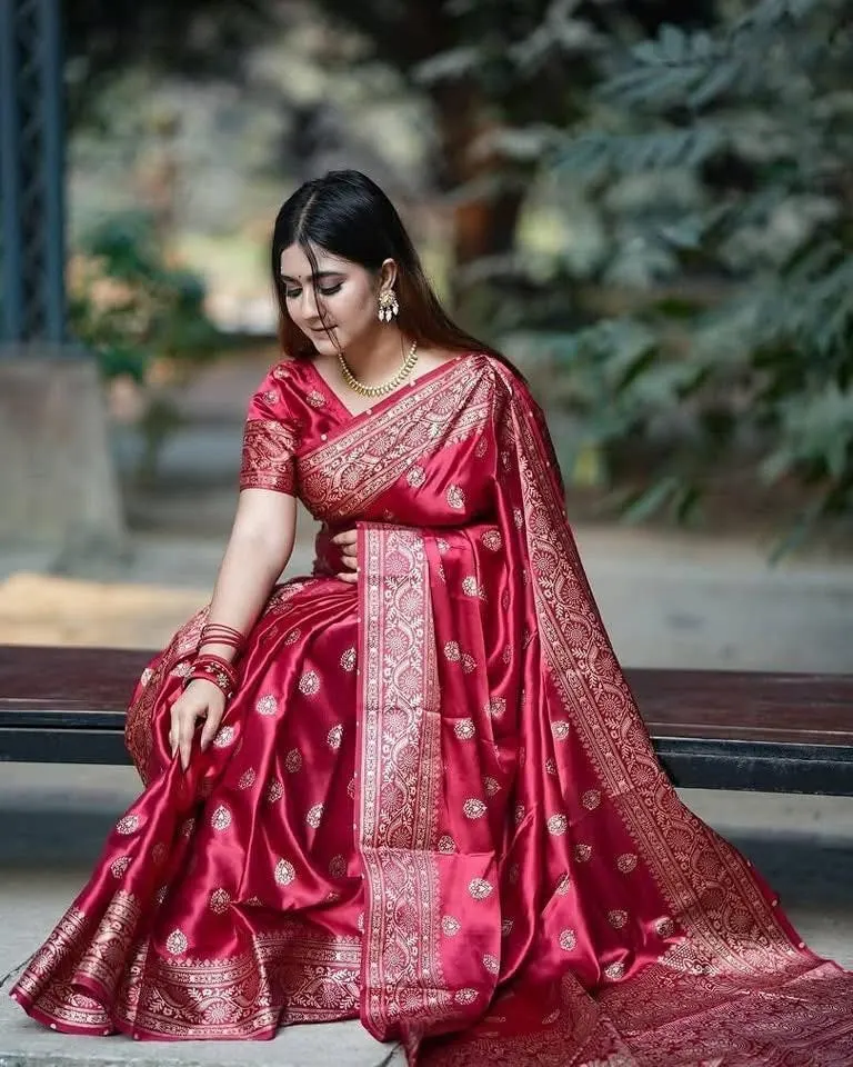 Japani Silk Sharee with Blouse Piece